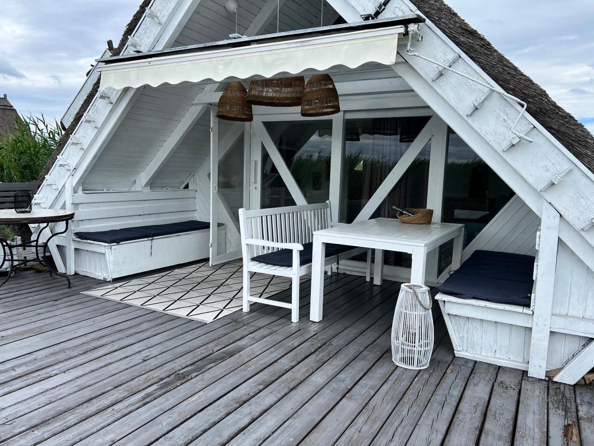 Seehuette Neusiedlersee - Seehaus Inklusive Elektroboot Руст Екстериор снимка